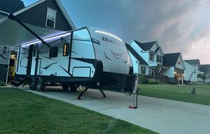 2021 Keystone RV Bullet 250BHS: Sleeps 6-8!