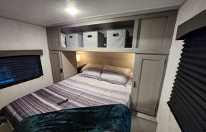 2025 VIKING. Spacious Camper!