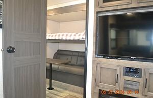 2022 Venture RV SportTrek ST327VIK