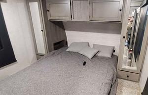 Family Bunkhouse w/ Outdoor Kitchen & Delivery