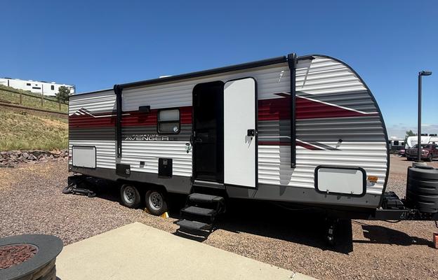 2024 Prime Time RV Avenger LE 24BHSLE