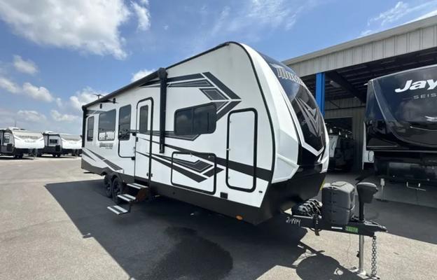 2021 Momentum G-Class 25G RV rental photo 1