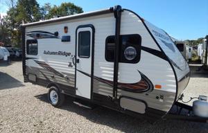 2018 Starcraft Autumn Ridge Outfitter 17RD