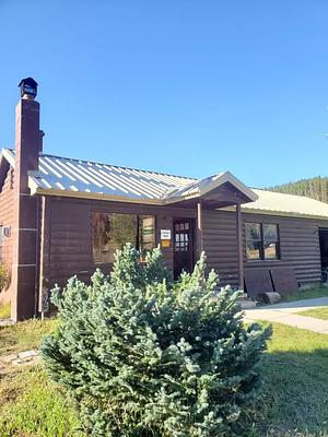 Guard Station, Loop: Mill Hollow Guard Station