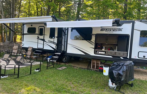 2023 Venture RV SportTrek Touring Edition 333VMI RV rental photo 1