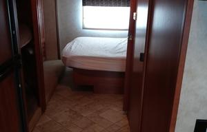 2011 Coachmen RV Freelander 32BH