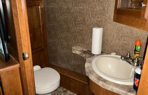 2014 Miramar 34 1 RV rental photo 16