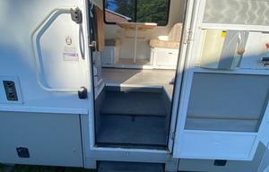 2002 Winnebago Sightseer 27C