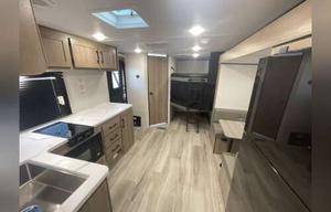 2025 Coleman Light 22BX RV rental photo 7
