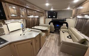 2018 Thor Motor Coach Four Winds 31E Bunkhouse