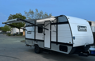 2025 Coleman 17B Cozy Nomad