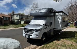 Easy driving 2021 Winnebago View 24D