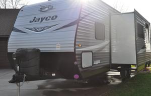 27 ft Jay Flight 267 BHS Travel Trailer