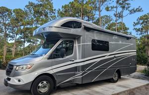 Escape Ordinary! Ride wth Frolicking Flamingos RV!