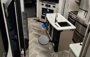 Getaway Glampster