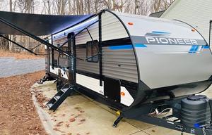 2023 Pioneer 270 Bunkhouse