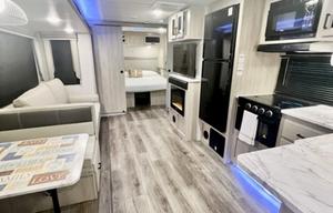 2022 Alta King Bed