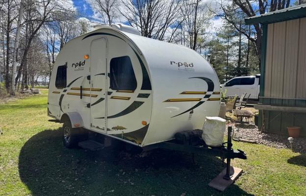 Rpod M177 19 ft Ultra Light Camper