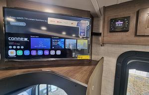 New 2025 Qwest on Mercedes Benz, 25 feet
