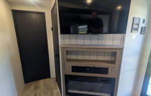 2025 Puma Luxury Bunkhouse