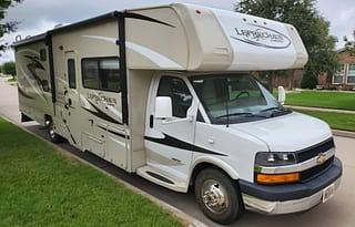 Sleeps 10! 2 AC Units & Dual Battery.