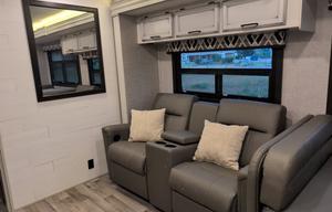 2022 Jayco Greyhawk 30Z