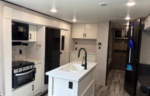 2025 Jayco w/ Bunkhouse