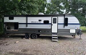Private bunk room camper