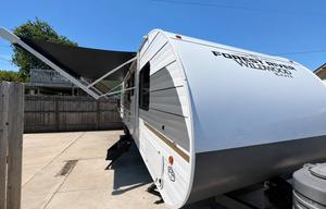 Sequoia Gateway Family RV — 2025 Wildwood X-Lite