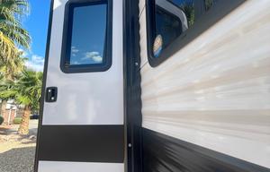 2023 Jayco Jay Flight 19BH RV rental photo 4