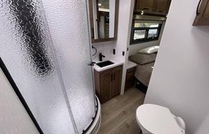2026 Jayco Greyhawk XL 33F – Sleeps 8 | Diesel