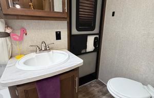 The Happy Camper | Luxury Glamping Getaway