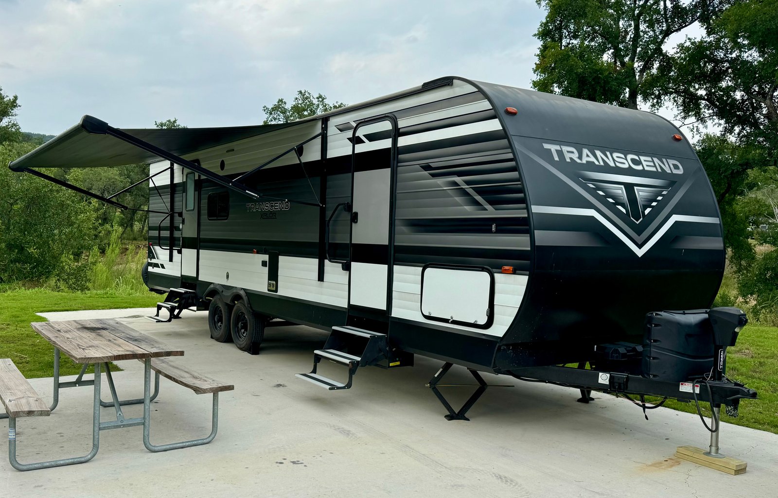 Bunkhouse - Master Suite - Delivery Available