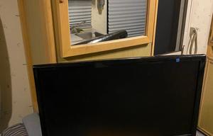 Retro 1989 Winnebago | Modern Upgrades, Sleeps 6