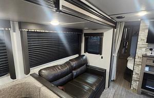 2020 Keystone RV Hideout 31BHDSWE