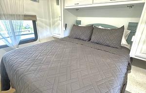 Cozy, Dog Friendly RV