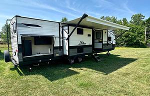 2022 Jayco Jay Flight with Bunkhouse