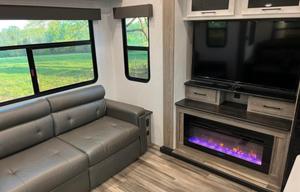 2021 Heartland Milestone 326RL