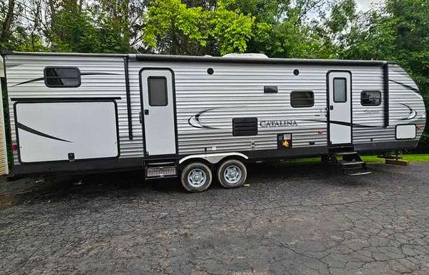 2017 Coachmen RV Catalina SBX 321BHDSCK