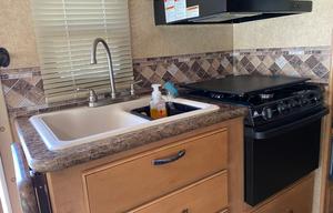 2017 Thor Motor Coach Freedom Elite 24FE "BELLA"