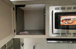 2023 Coachmen RV Freelander 26DS Ford 450