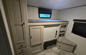 2024 Coachmen RV Apex Ultra-Lite 300BHS RV rental photo 22