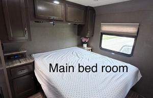 2018 Thor Motor Coach ACE 30.2