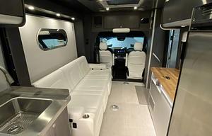 2020 Airstream Atlas- The Rolls Royce of RVs!