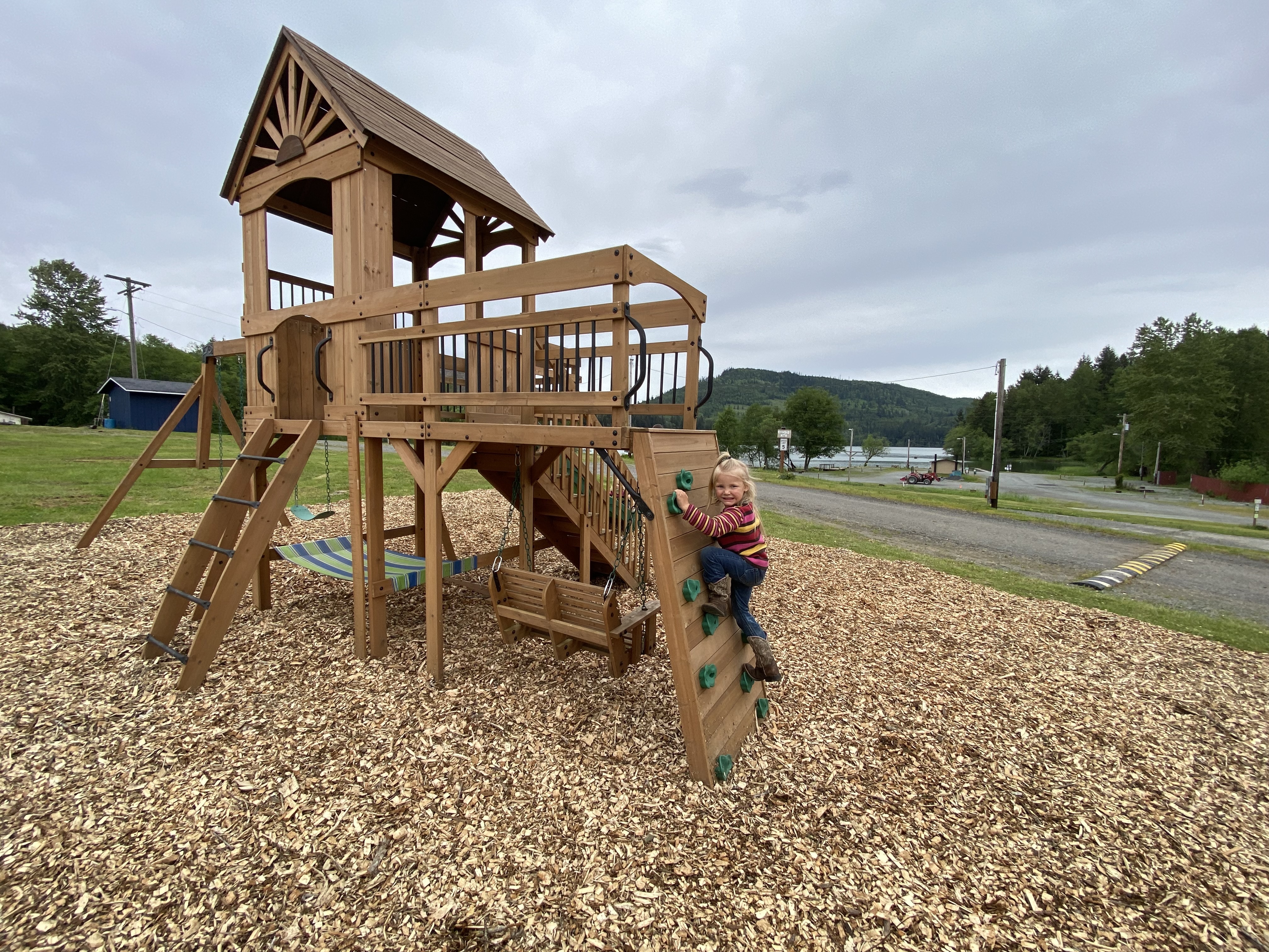 Mineral Lake Lions Den Campground
