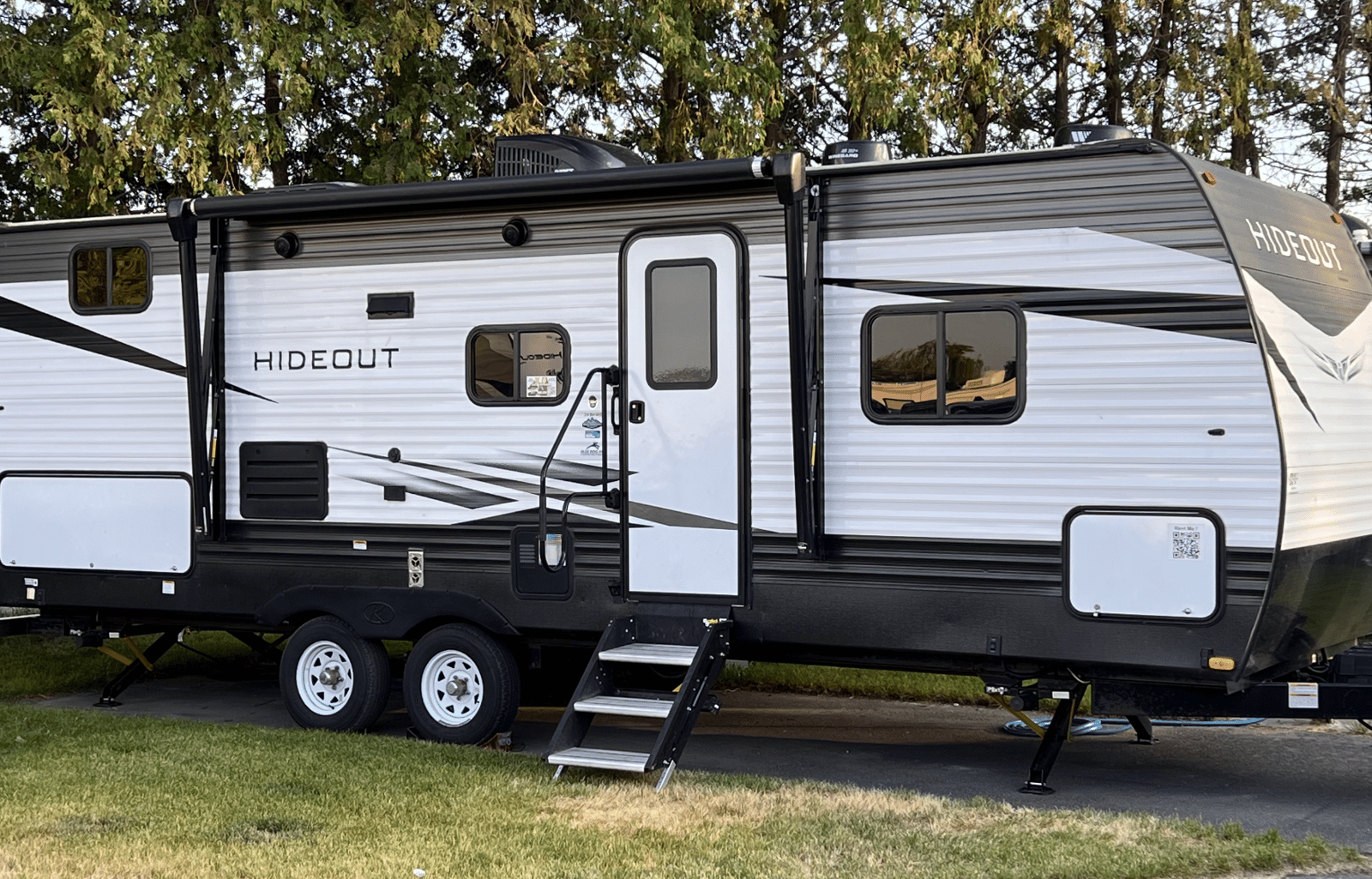 2021 Keystone Hideout Bunkhouse Sleeps 7-8