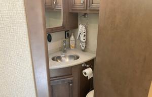 2019 Newmar Bay Star 3124