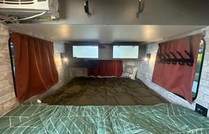 Camo Camper Karavan