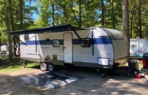2022 Prime Time RV Avenger 26DBSLE