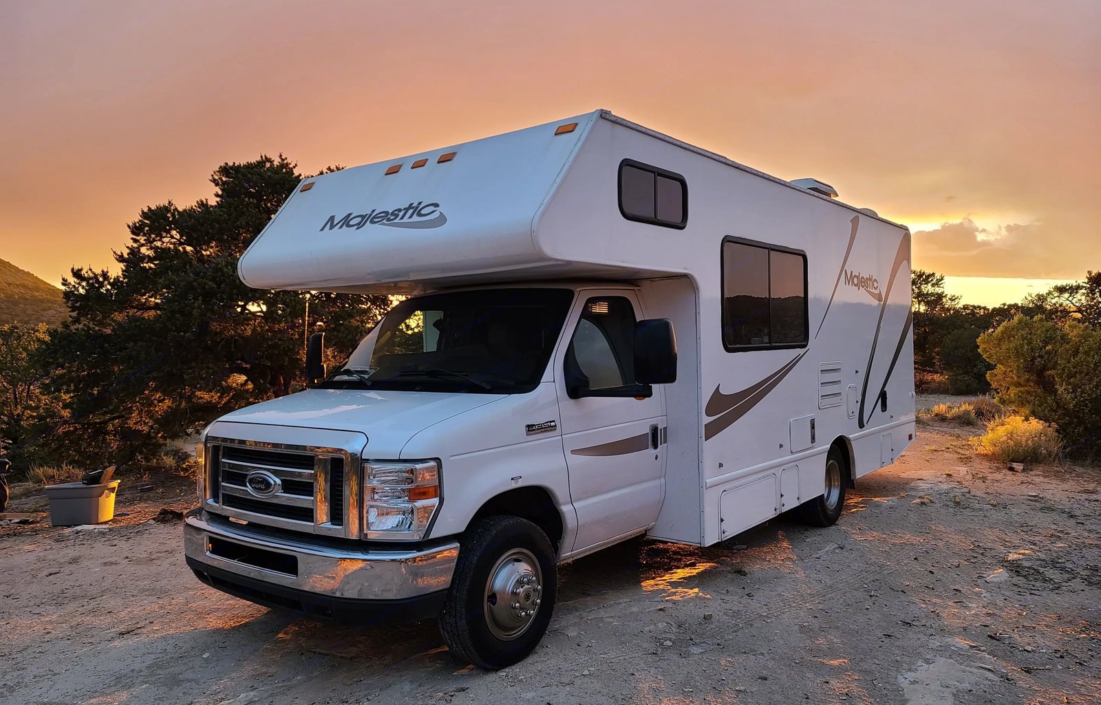 Coastal Cruiser Thor Majestic (Long Beach, CA)